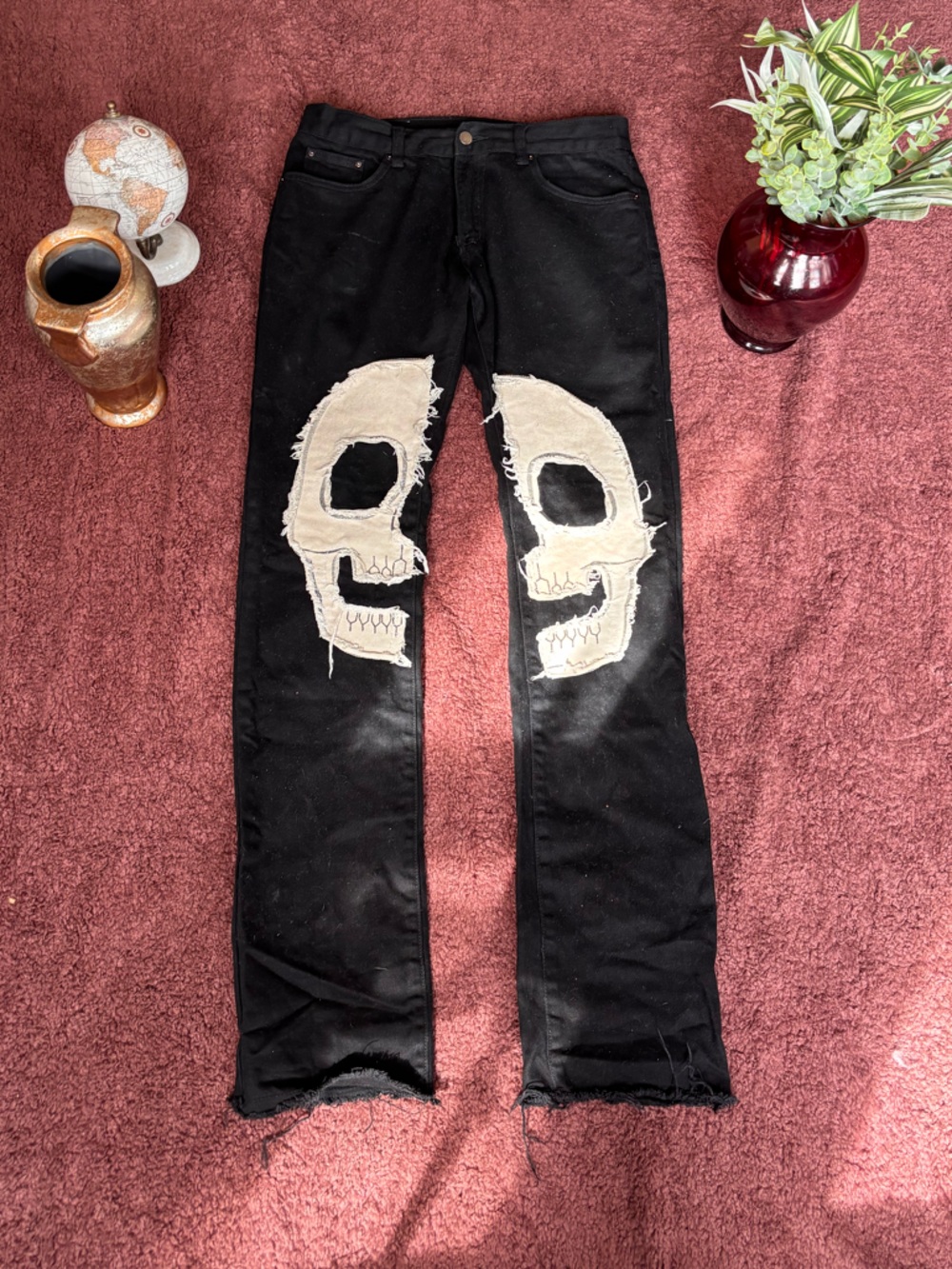 MNML Black skull Jeans with White Size Tag Detail